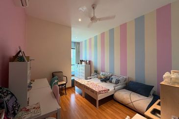 ATHIRA, Bandar Bukit Raja