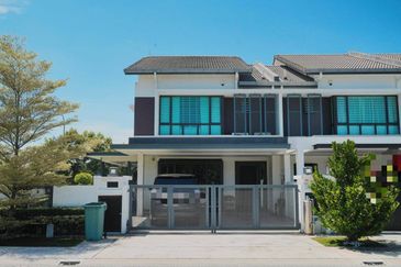 ATHIRA, Bandar Bukit Raja