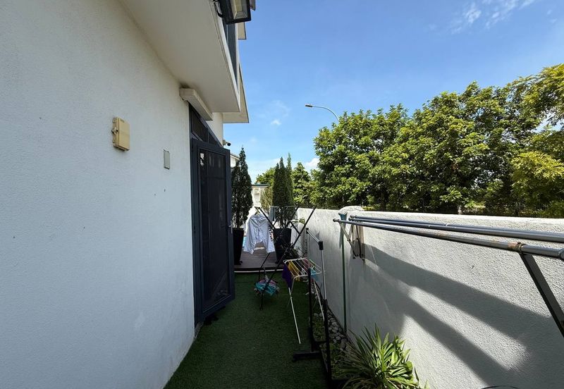 ATHIRA, Bandar Bukit Raja