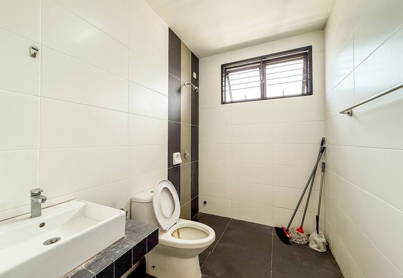 Saffron Hills @ Denai Alam