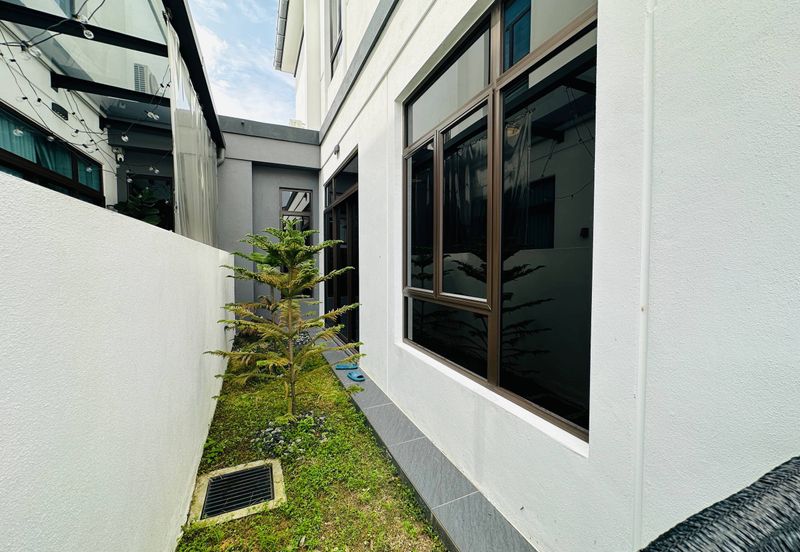 Regent Garden  @ Eco Grandeur