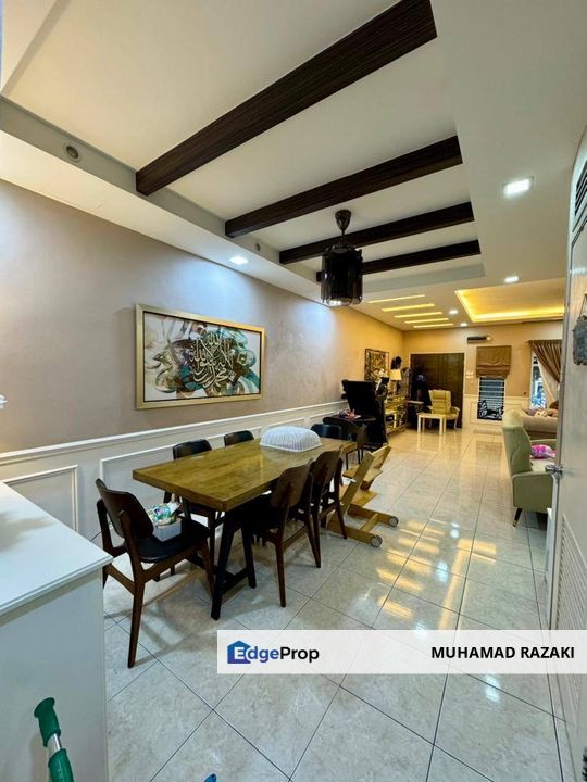 Bandar Nusaputra Precint 1, Puchong, Double Storey Terrace House For Sale. Fully Extended Kitchen, Selangor, Puchong South