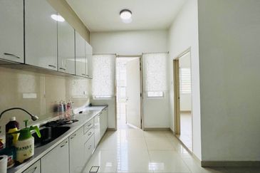 Ariza Elmina Gardens