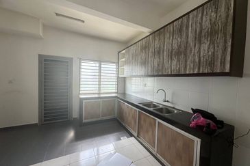 Laman Haris @ Eco Grandeur