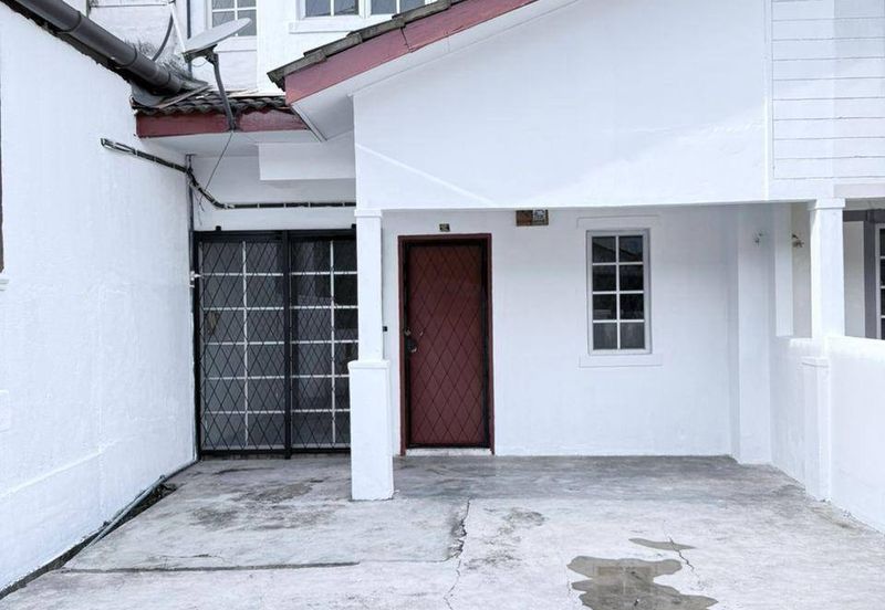 Persiaran Puncak Alam 1 