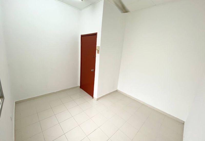 Persiaran Puncak Alam 1 