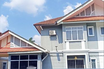 Persiaran Puncak Alam 1 