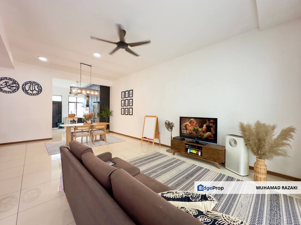Tresna Teruntum, Saujana Perdana, Sg.Buloh 2 Storey Terrace House For Sale. Renovated., Selangor, Sungai Buloh