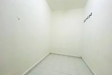 Lorong Az-Zaharah 10/20