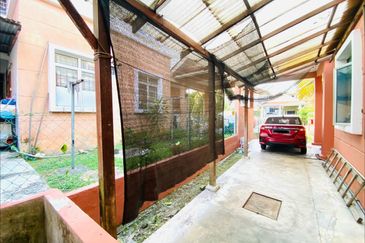 Lorong Az-Zaharah 10/20