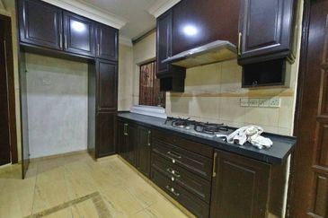 Seksyen 8, Kota Damansara