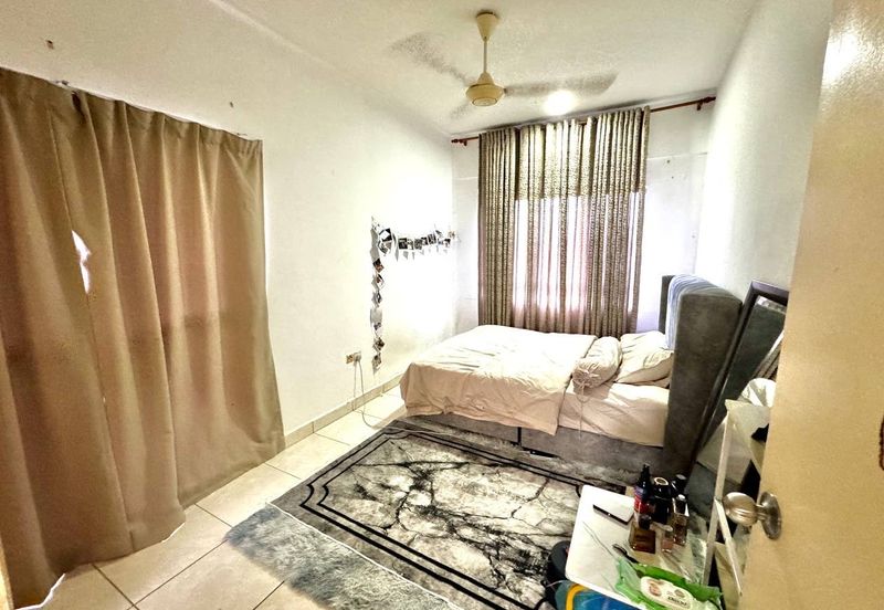 Perdana View Condominium