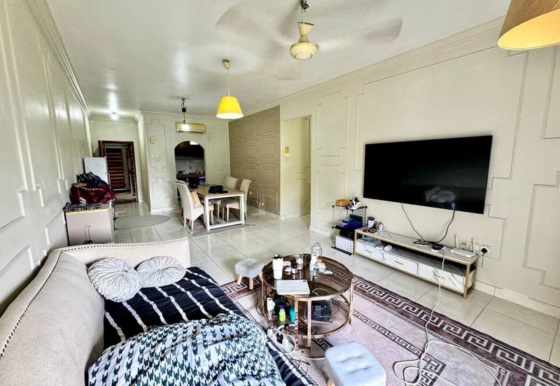 Perdana View Condominium