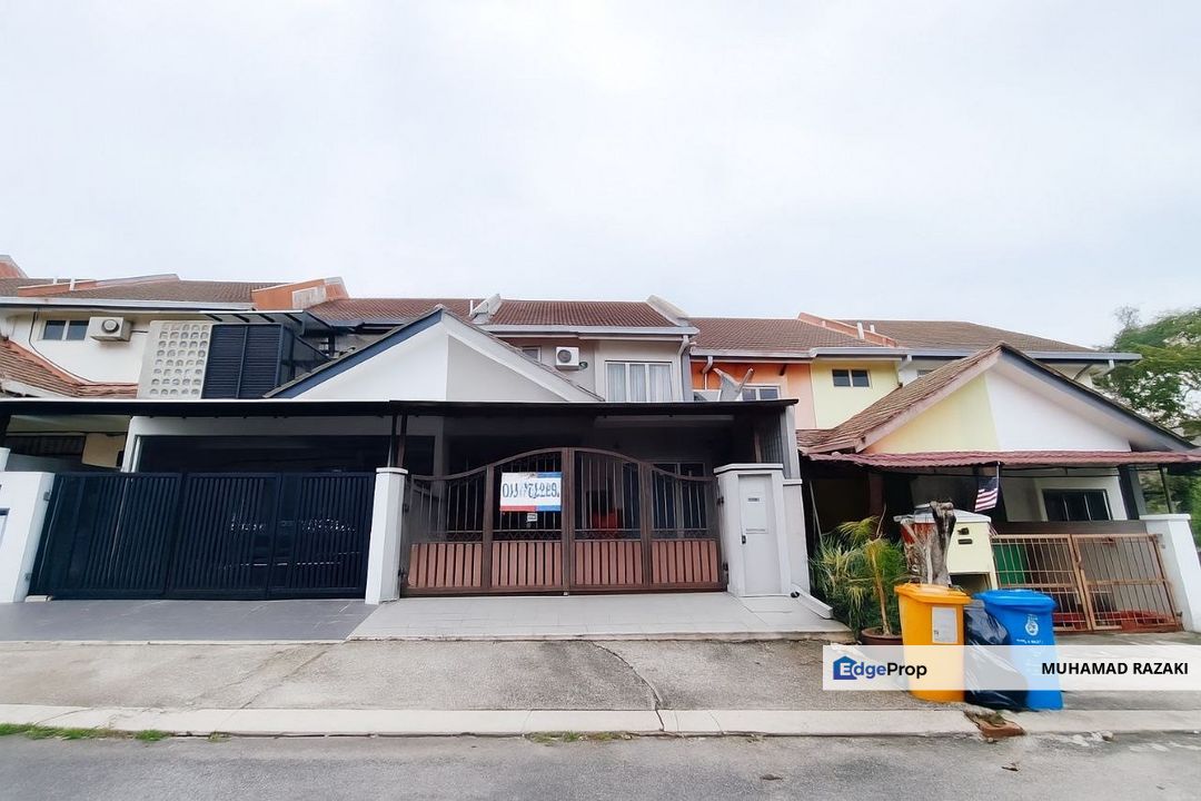 Taman Subang Impian Seksyen U10, Shah Alam Double Story Renovated & Extended For Sale, Selangor, Subang