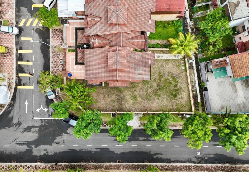 Jalan Spektrum U16 @ Taman Bukit Subang