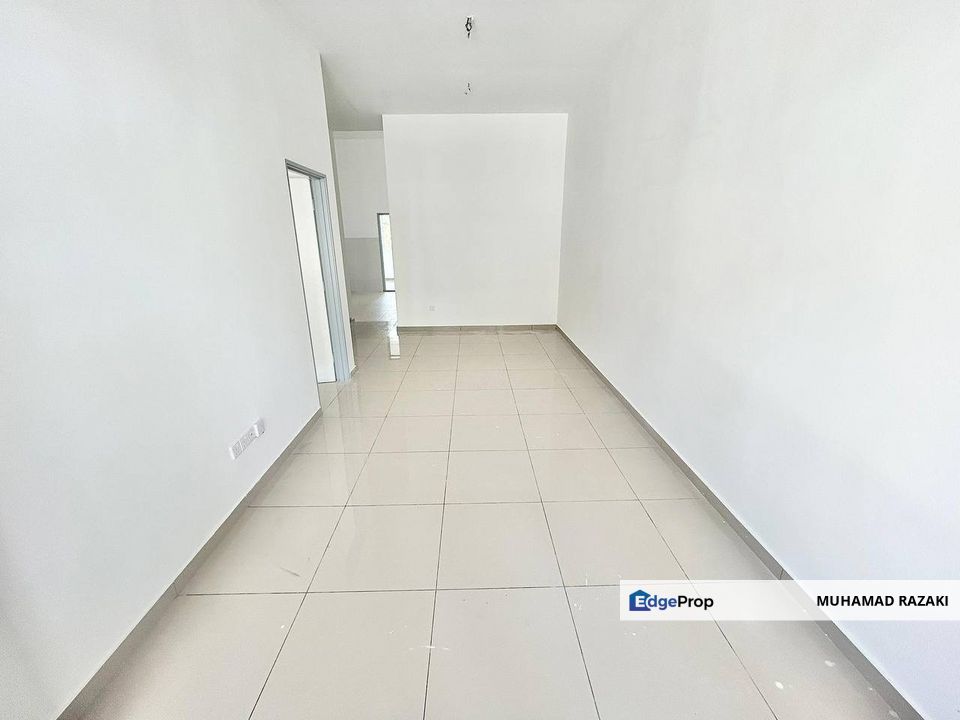Taman Maya 2 Jalan Kebun Seksyen 30 Shah Alam, Single Story Terrace For Sale, Selangor, Shah Alam