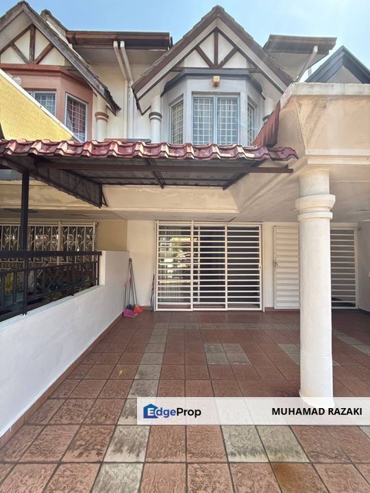 Taman Bukit Subang, Shah Alam, 2 Storey Terrace House For Sale, FREEHOLD Renovated And Good Condition., Selangor, Shah Alam