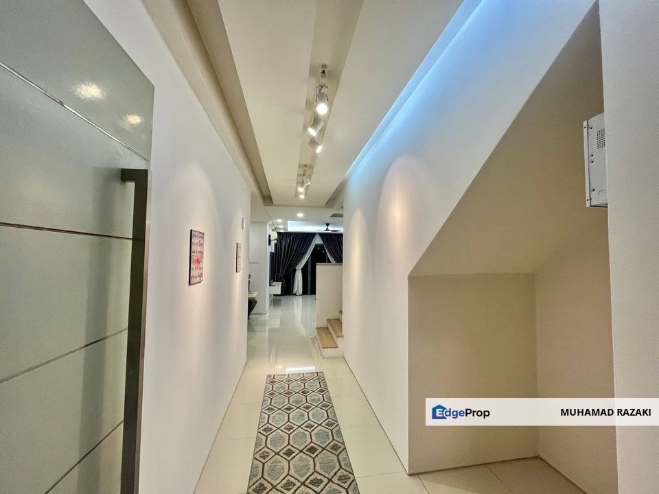 Damansara Damai, 2 Storey Townhouse The Vale @ Sutera For Sale (Renovated) , Selangor, Petaling Jaya