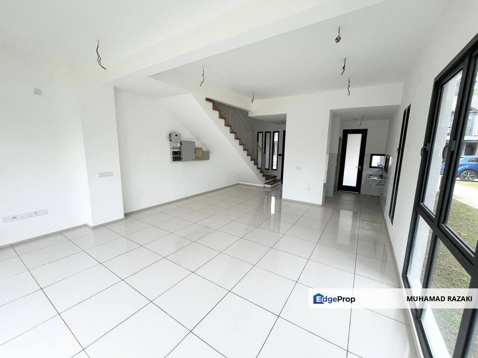 Elmina Gardens, Shah Alam. END LOT Double Storey Ilham Residence For Sale, Selangor, Shah Alam