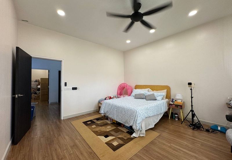 Elmina Green Three @ City of Elmina