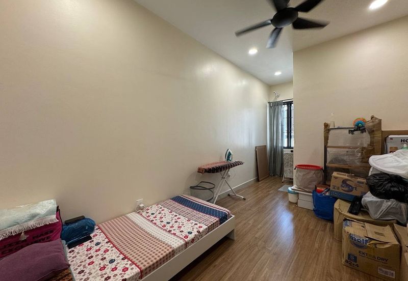 Elmina Green Three @ City of Elmina