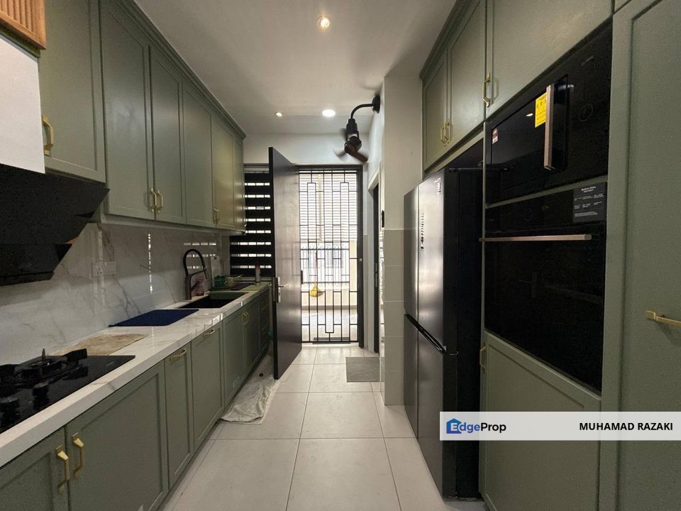 Elmina Green Three @ City Of Elmina, 2 Storey House For Sale With Furnished, Facing Open And Close To Playground, Selangor, Sungai Buloh