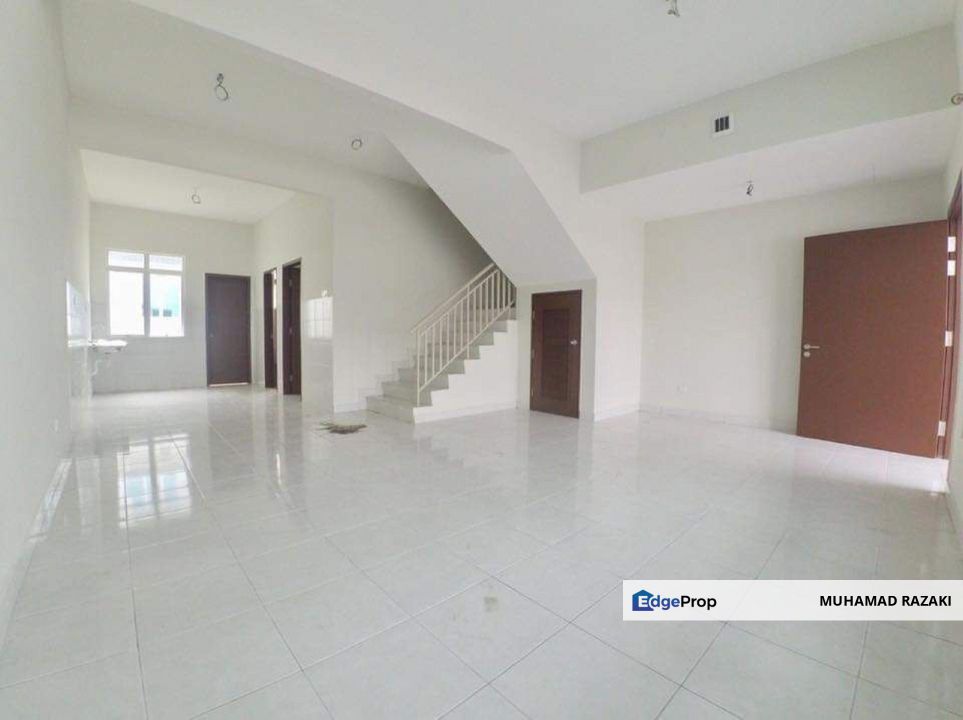 Maple II Bandar Hillpark Puncak Alam, Double Storey Terrace House For Sale, Selangor, Sungai Buloh