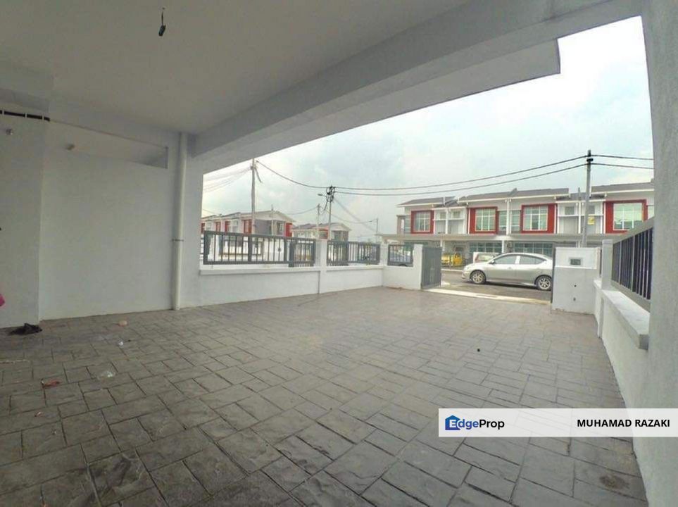 Maple II Bandar Hillpark Puncak Alam, Double Storey Terrace House For Sale, Selangor, Sungai Buloh