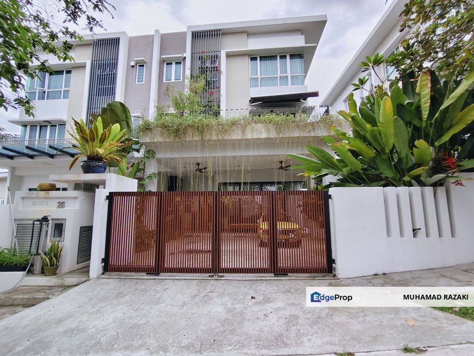 Rafflesia @ The Hill, Damansara Perdana, 3 Storey Semi-D For Sale, Fully Renovated with Private Pool & Lift, Selangor, Damansara Perdana