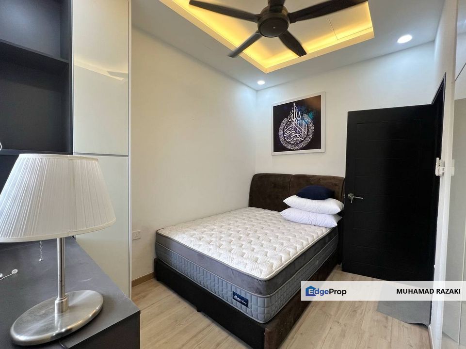 Sunway Alam Suria, Seksyen U10 Shah Alam, 2 Storey Terrace House For Sale with Fully Furnished & Furniture as per Photos., Selangor, Shah Alam