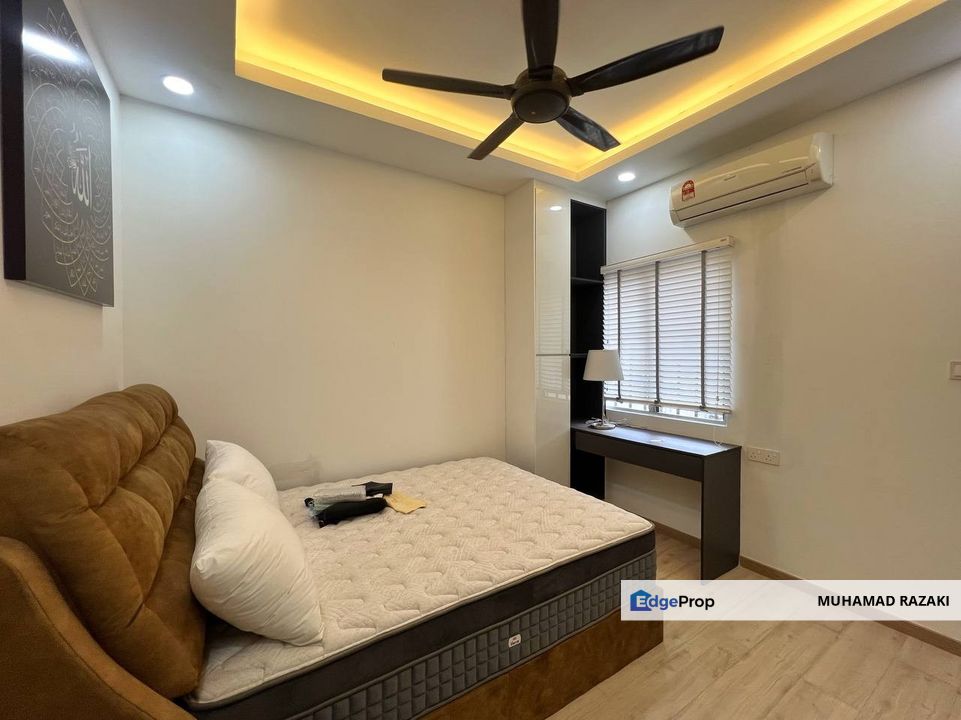 Sunway Alam Suria, Seksyen U10 Shah Alam, 2 Storey Terrace House For Sale with Fully Furnished & Furniture as per Photos., Selangor, Shah Alam