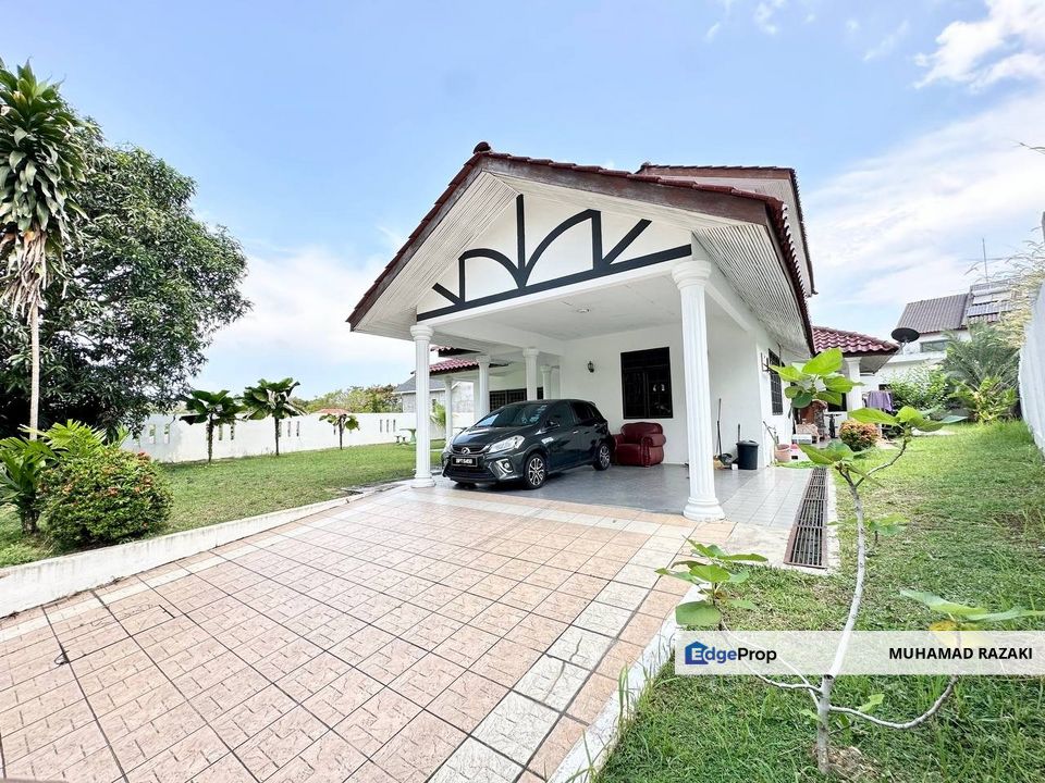 Seksyen 9, Jalan Sultan Muhammad, Shah Alam, Double Storey Bungalow For Sale. FACING OPEN!, Selangor, Shah Alam