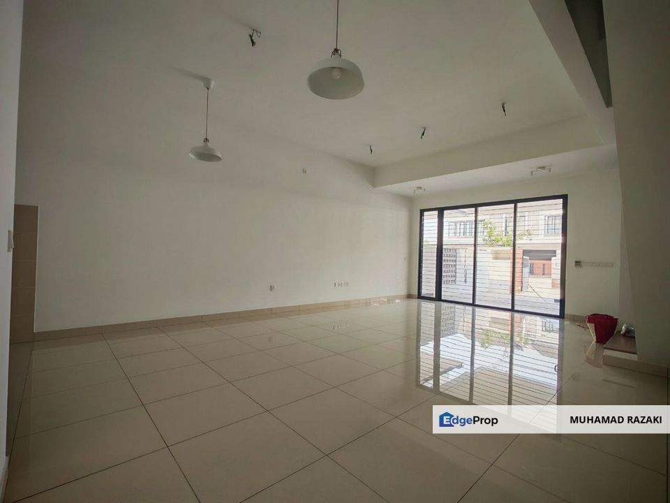Elmina Green 1, Shah Alam, Double Storey Terrace House For Sale., Selangor, Shah Alam