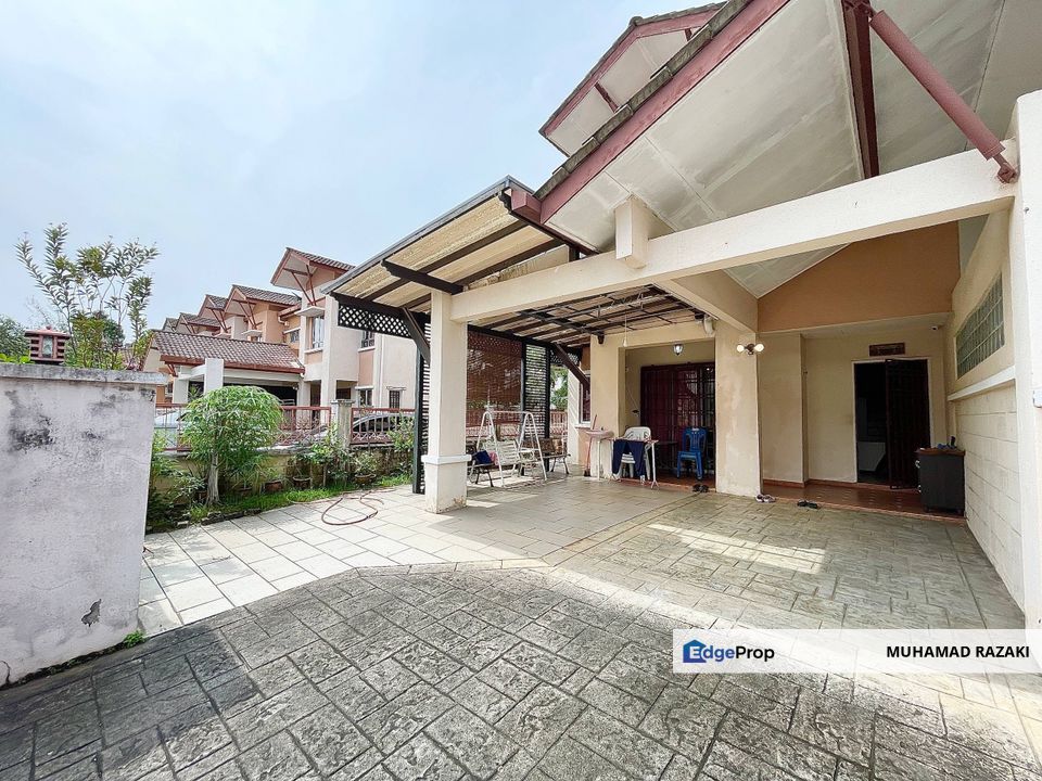 Sunway Kayangan, Seksyen U9, Shah Alam, END LOT Double Storey Terrace House For Sale., Selangor, Shah Alam