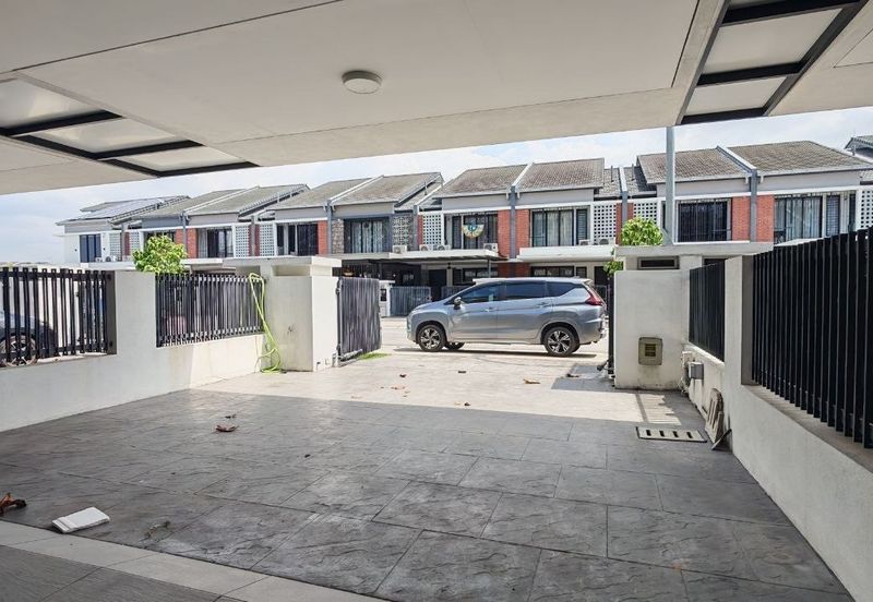 Elmina Green Three @ City of Elmina