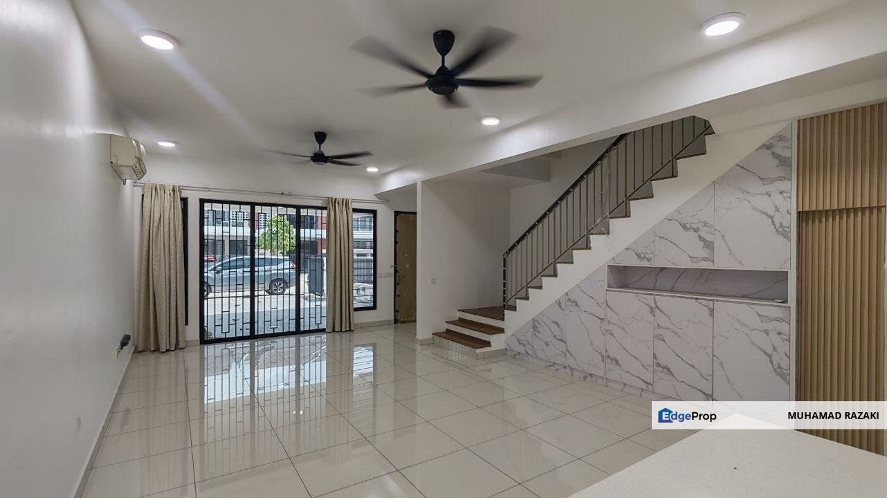 Elmina Green 3, Shah Alam, Double Storey Terrace For Sale. FREEHOLD., Selangor, Sungai Buloh