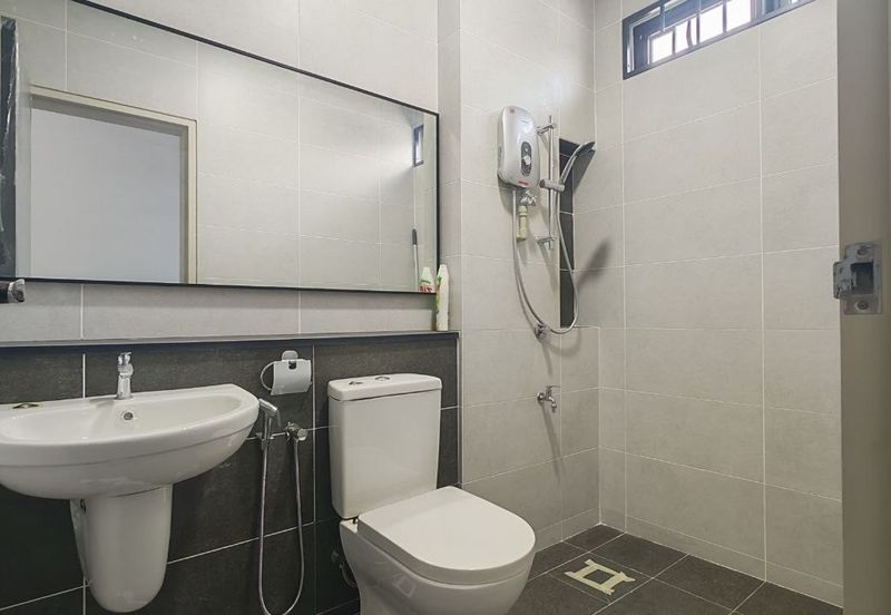 Elmina Green Three @ City of Elmina