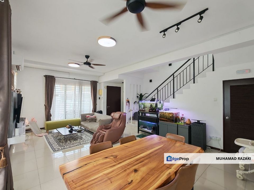 Tresna Teratai Saujana Perdana, Saujana Utama. END Lot Double Storey Terrace House For Sale. VP2022, Selangor, Sungai Buloh