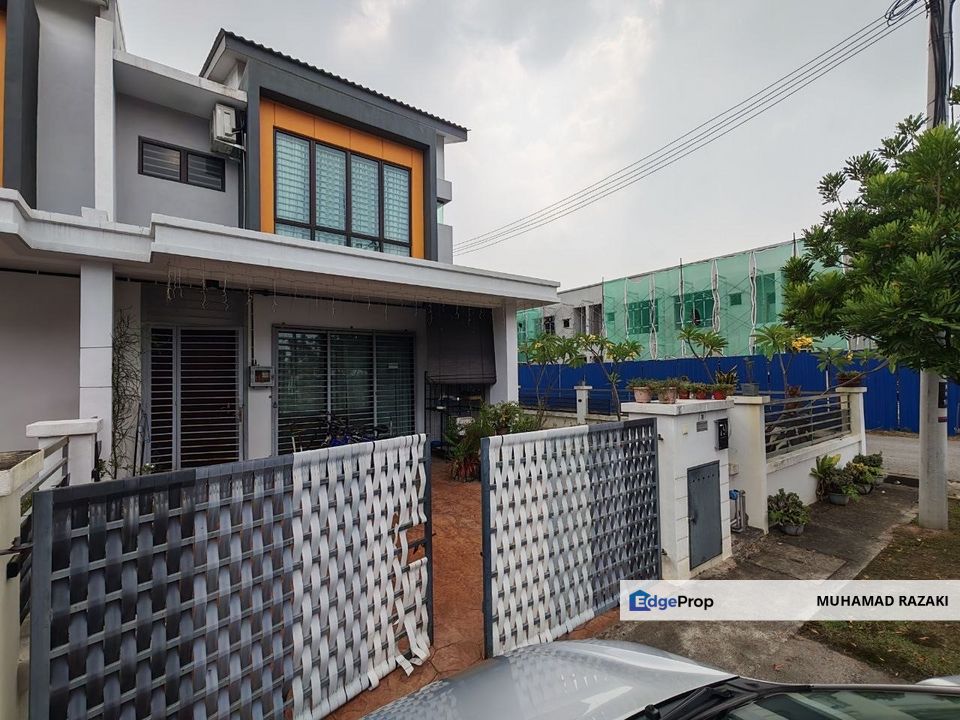 Tresna Teratai Saujana Perdana, Saujana Utama. END Lot Double Storey Terrace House For Sale. VP2022, Selangor, Sungai Buloh
