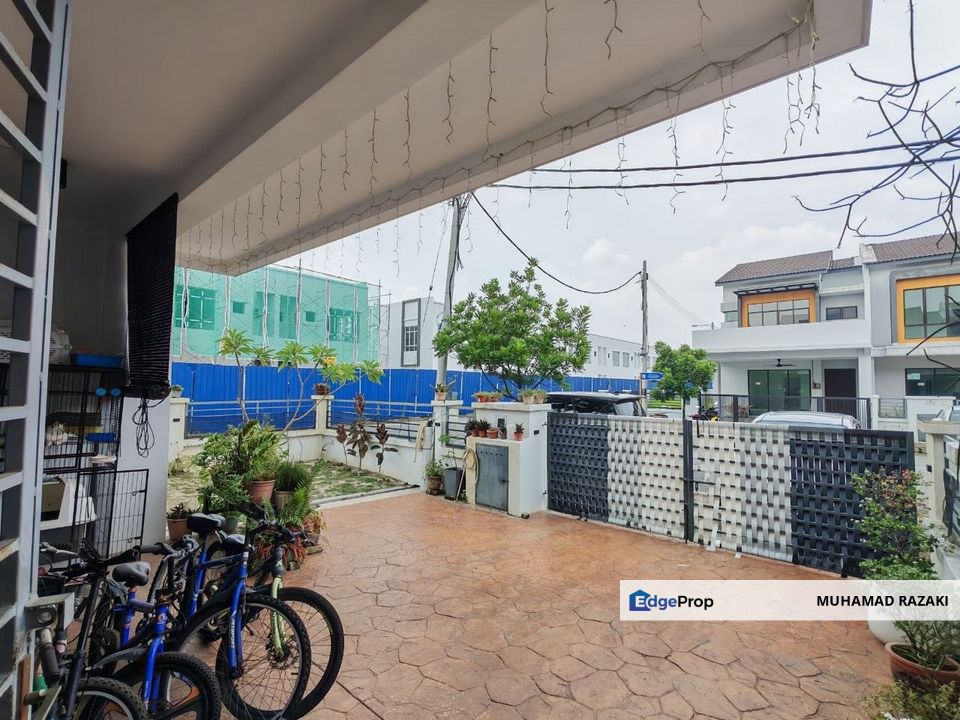 Tresna Teratai Saujana Perdana, Saujana Utama. END Lot Double Storey Terrace House For Sale. VP2022, Selangor, Sungai Buloh