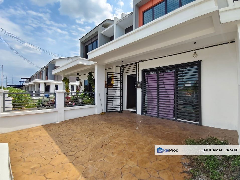 Tresna Triandra, Saujana Perdana, Sungai Buloh Double Storey Terrace House For Sale. FACING OPEN, FURNISHED!, Selangor, Sungai Buloh
