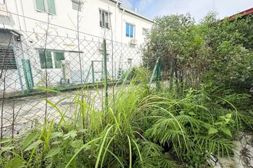 Rumah Masih Baru, Laman Haris Eco Grandeur, Hot Demand! Sell Below Market!