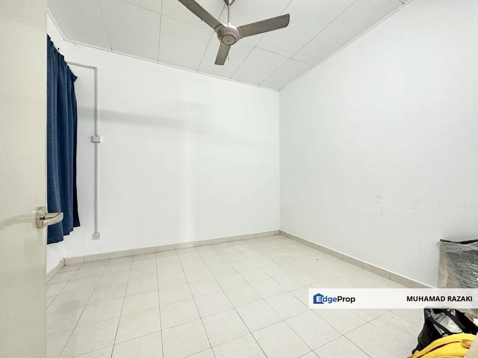 Semi-D Cluster Fasa 2, Renovated Exteded Kitchen!, Selangor, Bandar Puncak Alam