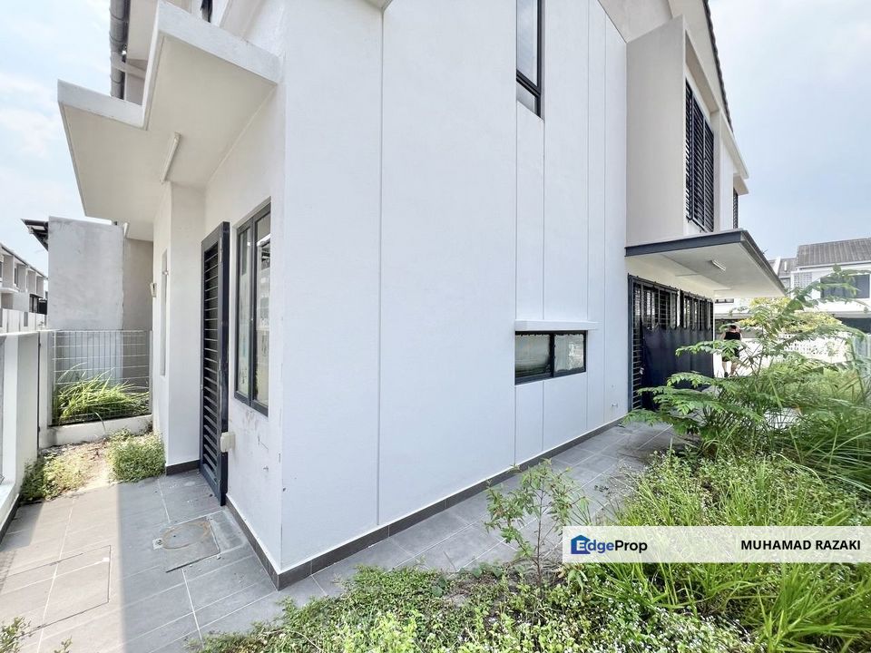 Next to Play Ground, End Lot with 10ft Land Elmina Green 1, Shah Alam Selangor, Selangor, Shah Alam