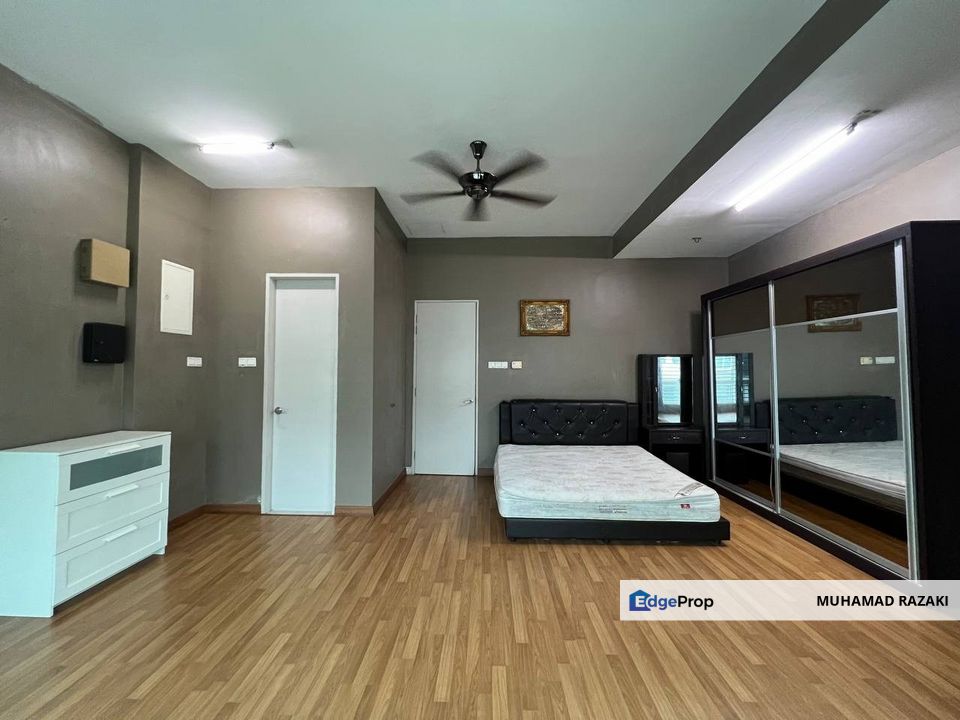 FREEHOLD Superlink House 5 Bedroom & 5 Bathroom, Lavender Park Denai Alam, Shah Alam, Selangor, Shah Alam