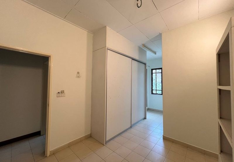 FREEHOLD! WELL MAINTAINED Double Storey Greenlane, Jalan Jerji Bukit Jelutong