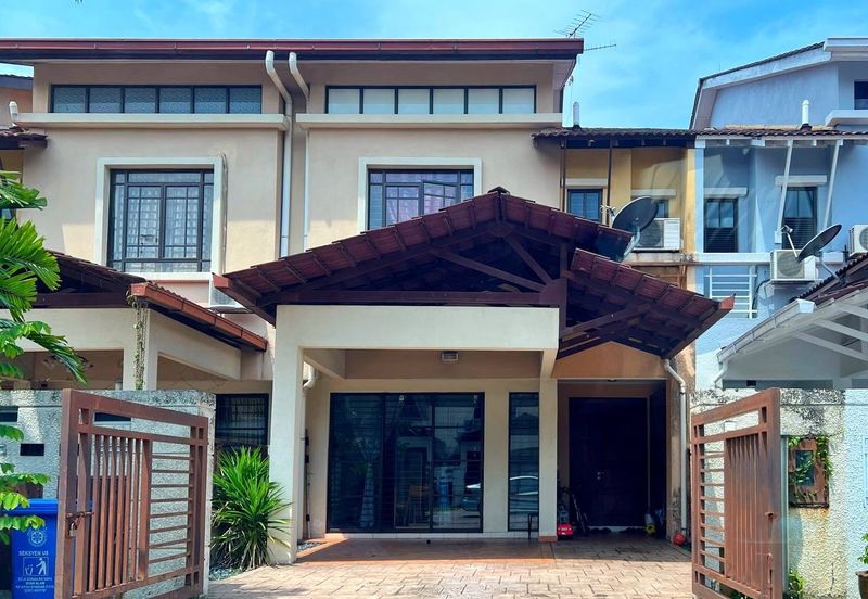FREEHOLD! WELL MAINTAINED Double Storey Greenlane, Jalan Jerji Bukit Jelutong