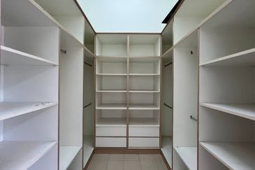 FREEHOLD! WELL MAINTAINED Double Storey Greenlane, Jalan Jerji Bukit Jelutong