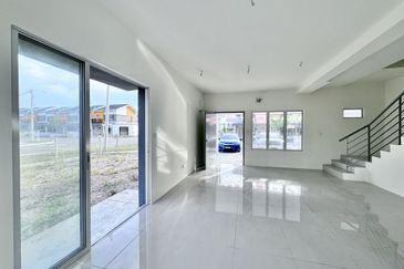 Corner Lot Double Storey Terrace, Ritma Perdana (Rumah Baru Siap)