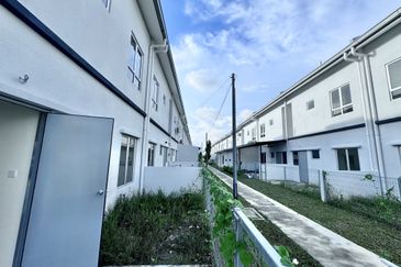 Corner Lot Double Storey Terrace, Ritma Perdana (Rumah Baru Siap)